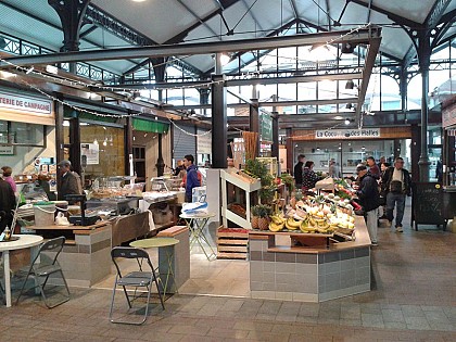 Place Louis de la Bardonnie (ancienne place du Marché Couvert)