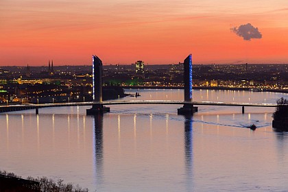 Le pont Jacques-Chaban-Delmas