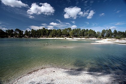 Le Lac bleu de Léognan