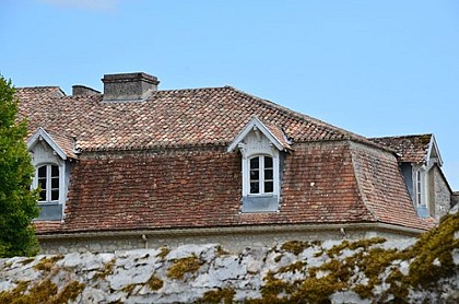 Ancien château de St-Jean-de-Duras
