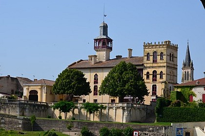 Mairie d'architecture Mauresque