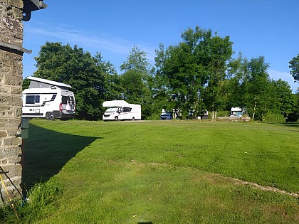 Aire de camping car privée à la Ferme de Linoudel
