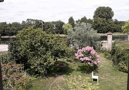 LES BALCONS SUR LA LOIRE