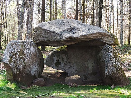 Dolmen de Pierre Fade