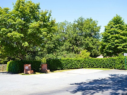 Aire d'accueil de camping-cars