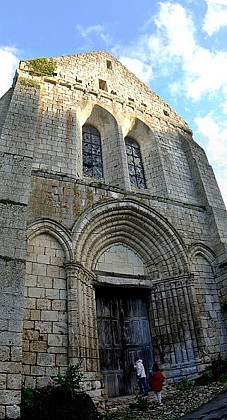 Église Sainte-Croix d'Angles-sur-l'Anglin