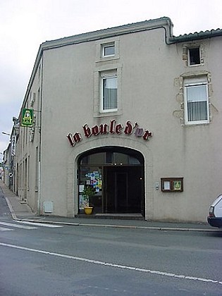 Hôtel-Restaurant La Boule d'Or