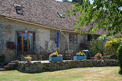 Les Marronniers Gîte  "L'aube" 2 / 9 personnes