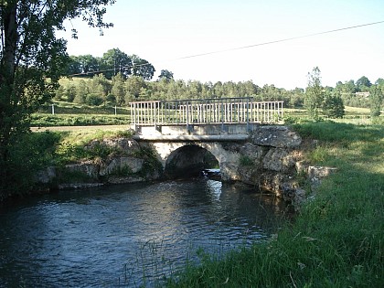 Pont de la route des Maines