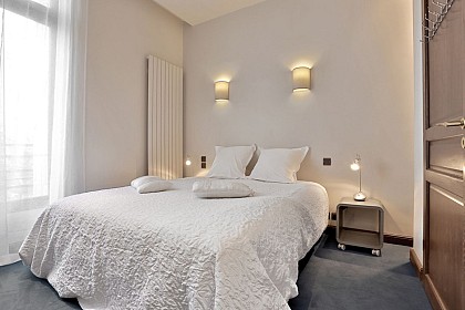 Les Suites du Thêatre 1/2