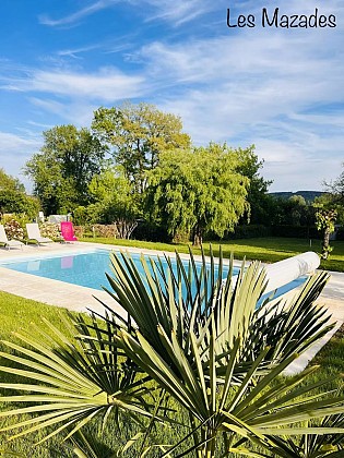 Les Mazades