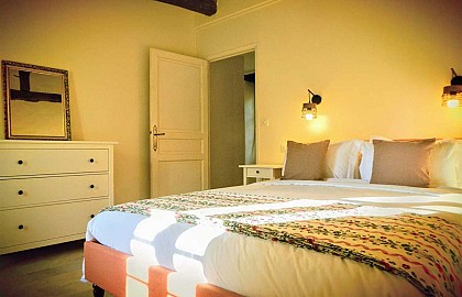 Appartements de Charme n°4 au Domaine de La Barde