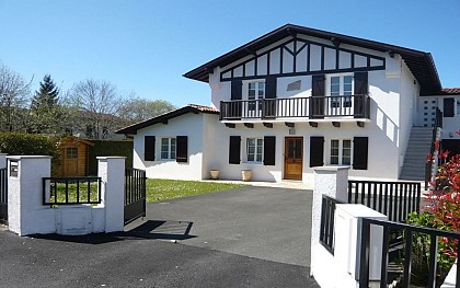 Maison Larrun Aldea