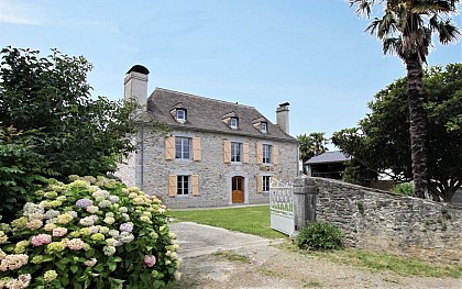 Chez Zézé - Michel TOULET-BLANQUET