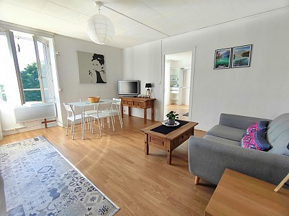 Number 22 Apartment 4