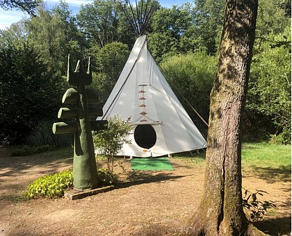 Tipi du Pré en Bulle