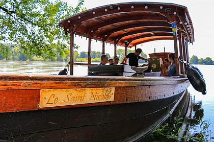 Casse-croûte sur les flots - Détours en Loire
