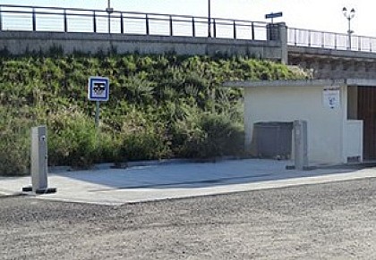 AIRE DE SERVICE BORD DE GARONNE