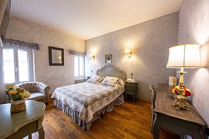 LE MOULIN DE RUDELLE