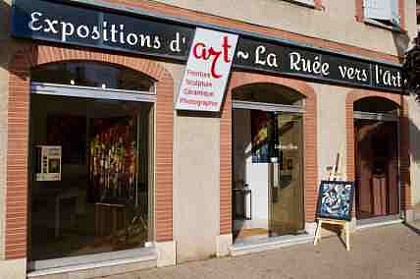 LA RUÉE VERS L’ART