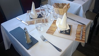 LA TABLE DE TOM