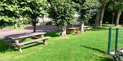 Aire de Pique Nique > Le bourg