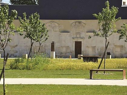 Chartreuse Saint-Julien et Jardin du Cloître