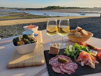 Club house du port de Merville-Franceville-Plage