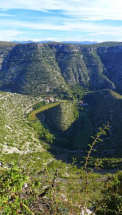 Sur la route pour la Baume Auriol