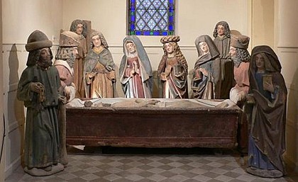 ÉGLISE SAINTE-GENEVIÈVE ET LA MISE AU TOMBEAU