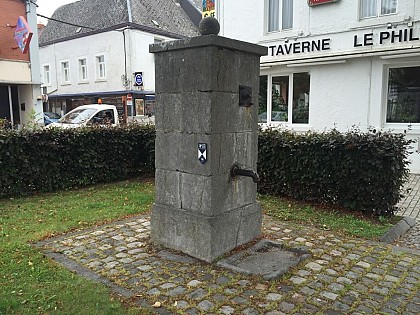 La pompe de la rue du Quartier Brûlé