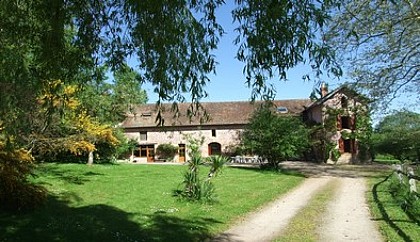 Gîte les communs - Côté château