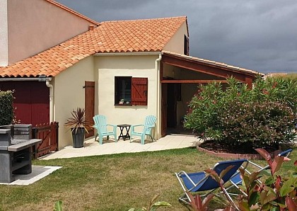 BLUE COTTAGE 85 - MME PAGES - 4 PERS