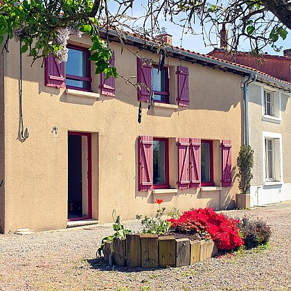 LES LOGIS LA FONTAINE - LOGIS DE LA COUTURIERE