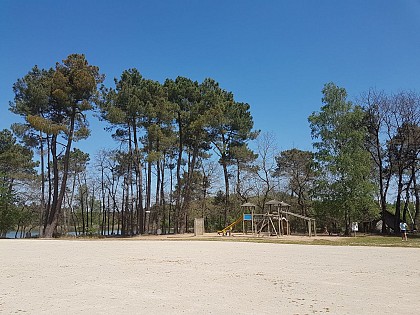 Aire de services camping-cars de Malagué