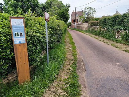Ligne de démarcation - Plaque souvenir Esther Grunberger