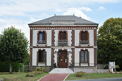 Mairie de BRETEAU