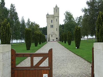 Cimetière militaire de Pheasant Wood