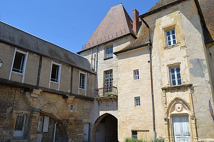 Le Château des Évêques de Nevers