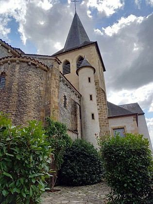 Eglise et crypte Saint-Aré