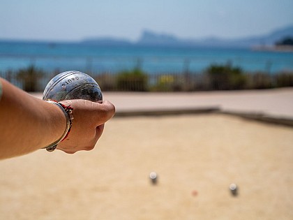Terrain de pétanque du Square Ferrié