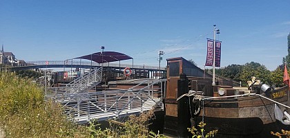 LA SCENE DES QUAIS - PENICHE EVENEMENT