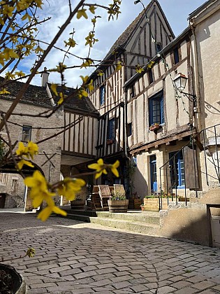 La Maison des Corporations de Noyers
