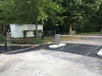 Aire de stationnement pour camping-car Sens