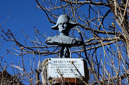 Le Chaperon n'est pas rouge, mais fan de Napoléon