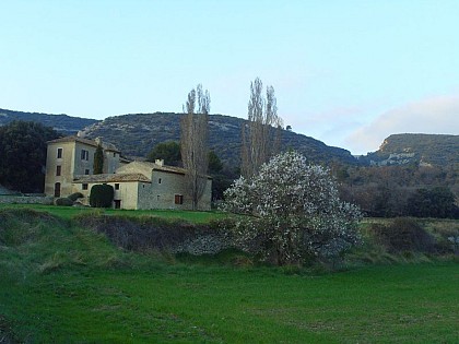 ... and Lourmarin, a waldensian village