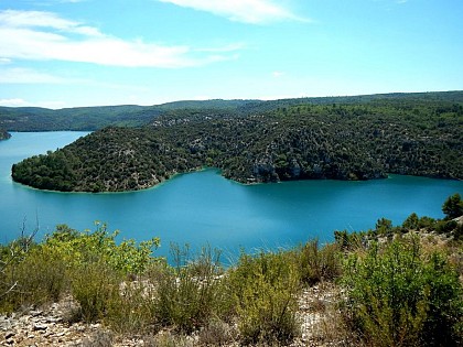 Le lac d'Esparron