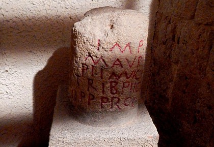Borne milliaire de l’empereur Carus.