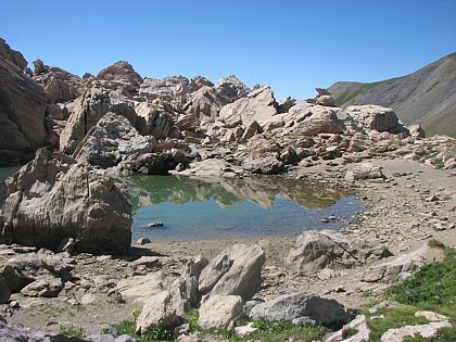 Lac des neuf couleurs
