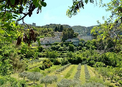The landscaped garden of Sainte-Cécile